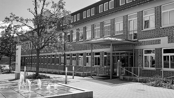 MHZ Hachtel GmbH & Co. KG